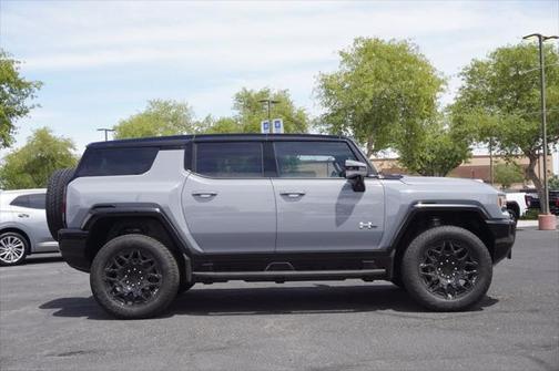 2025 GMC HUMMER EV SUV 2X