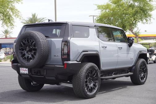 2025 GMC HUMMER EV SUV 2X