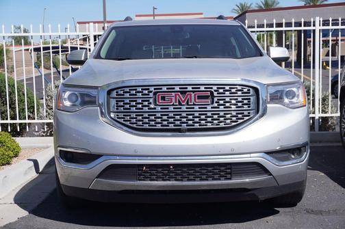 Quicksilver Metallic 2019 GMC Acadia Denali