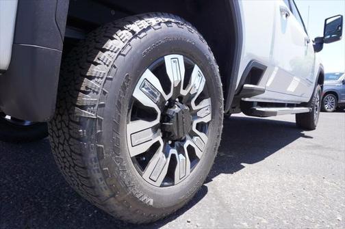 2025 GMC Sierra 2500 Denali