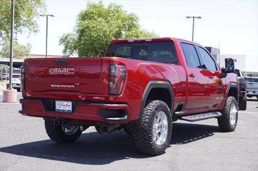 2025 GMC Sierra 2500 AT4