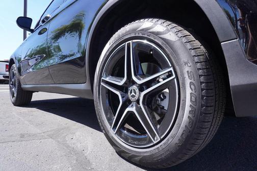 2022 Mercedes-Benz GLC 300 Base