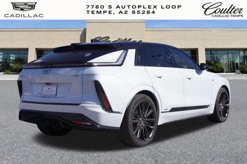 2026 Cadillac LYRIQ V