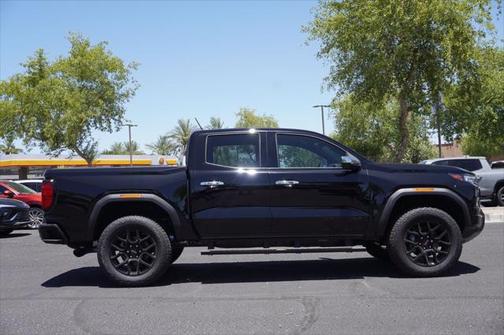 2025 GMC Canyon Denali