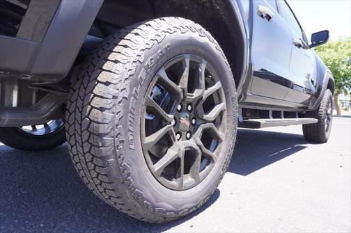 2025 GMC Canyon Denali