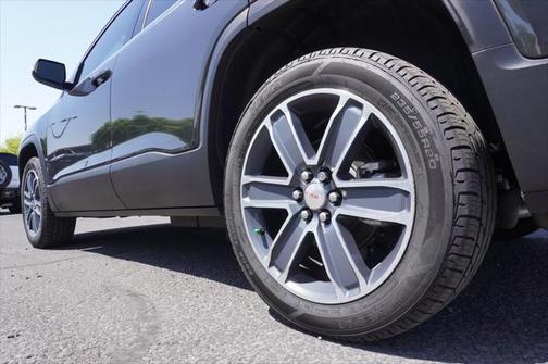 2020 GMC Acadia FWD SLT