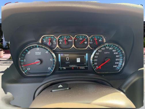 Silver Ice Metallic 2019 Chevrolet Tahoe LT