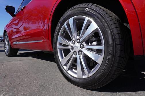 2024 Cadillac XT6 Premium Luxury FWD