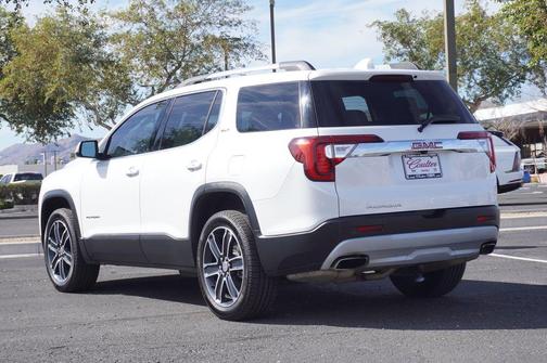 2022 GMC Acadia FWD SLT
