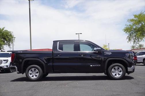 2025 GMC Sierra 1500 SLE