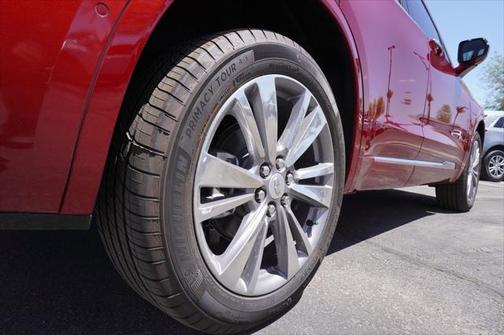 2025 Cadillac XT6 Premium Luxury FWD