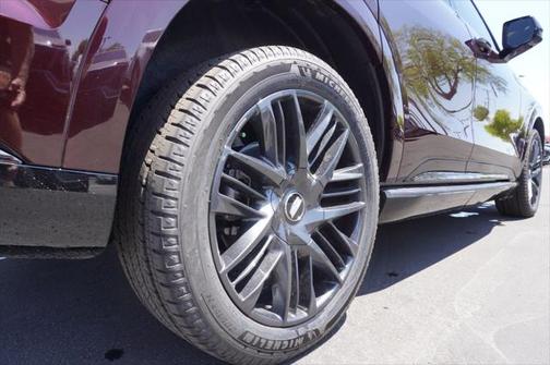 2025 Cadillac Escalade IQ Sport 2