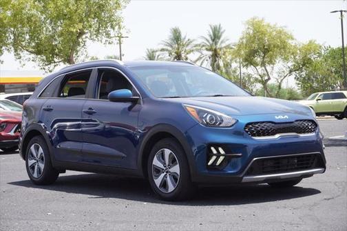 2022 Kia Niro LX