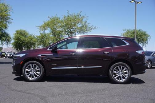 2022 Buick Enclave FWD Avenir