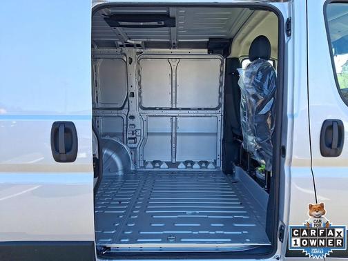 Bright Silver Clearcoat Metallic 2026 RAM ProMaster 1500 Low Roof