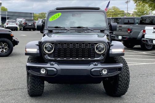 Black Clearcoat 2024 Jeep Wrangler Sport
