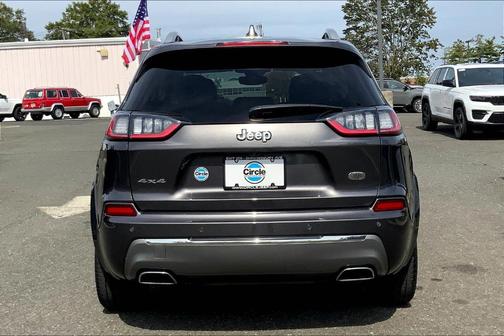 2019 Jeep Cherokee Overland