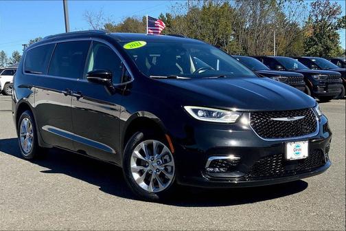 2021 Chrysler Pacifica Touring-L