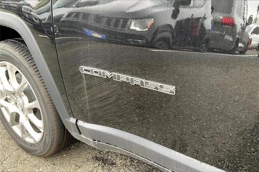 2023 Jeep Compass Latitude Lux