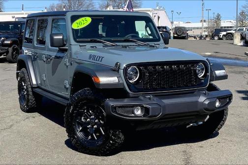 2025 Jeep Wrangler Sport