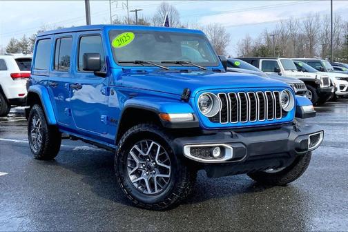 2025 Jeep Wrangler Sahara