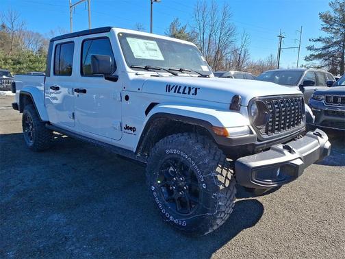 2026 Jeep Gladiator Sport