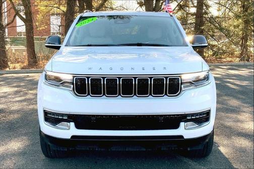 2024 Jeep Wagoneer Base