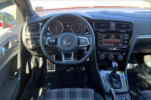 2021 Volkswagen Golf GTI 2.0T S