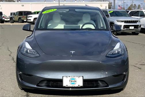 2023 Tesla Model Y Performance