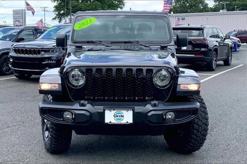 Granite Crystal Clearcoat Metallic 2023 Jeep Gladiator Sport