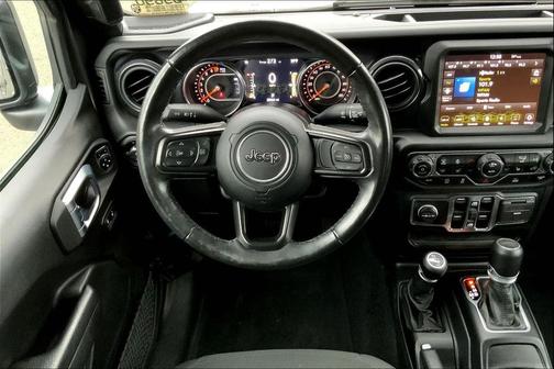 2022 Jeep Gladiator Sport