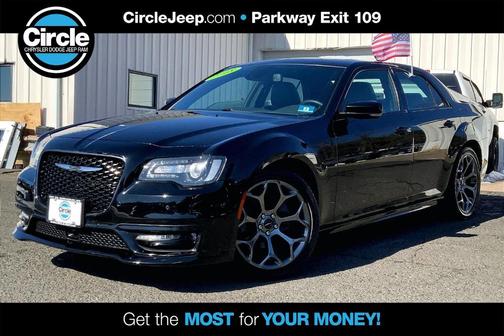 2018 Chrysler 300 S