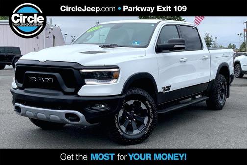 Bright White Clearcoat 2019 RAM 1500 Rebel