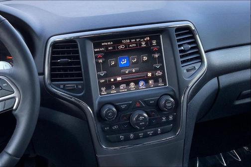 2017 Jeep Grand Cherokee Altitude