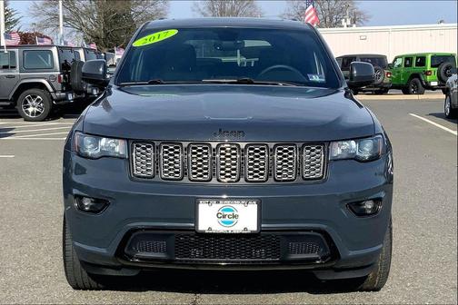 2017 Jeep Grand Cherokee Altitude