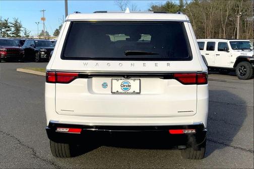 2023 Jeep Wagoneer L Series III