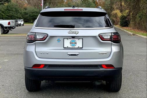 2023 Jeep Compass Latitude Lux