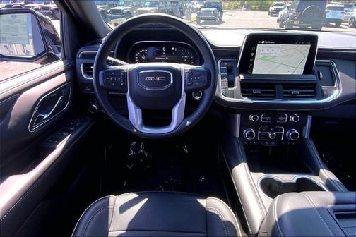 Onyx Black 2023 GMC Yukon SLT