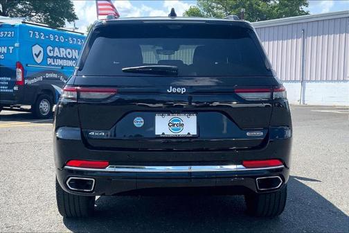 Diamond Black 2025 Jeep Grand Cherokee Overland