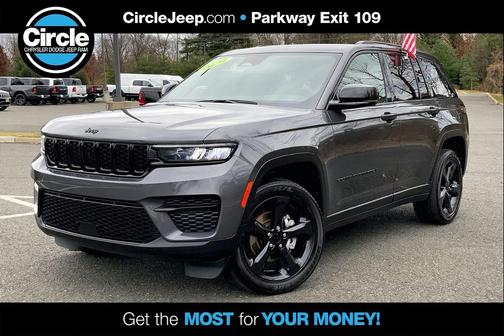 2024 Jeep Grand Cherokee Laredo