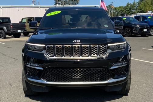 2023 Jeep Grand Cherokee Summit