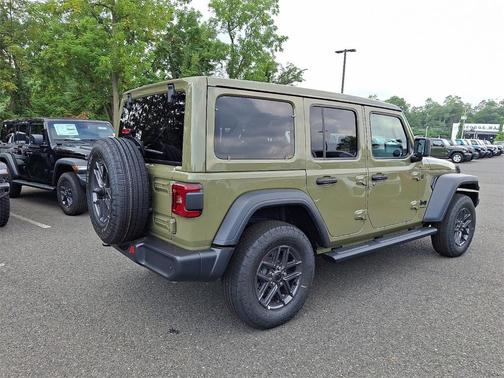 2025 Jeep Wrangler Sport