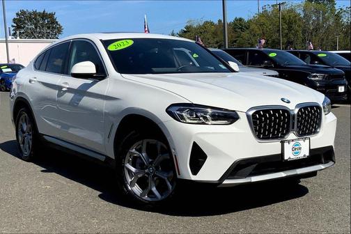 2023 BMW X4 xDrive30i