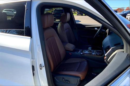 2018 Audi Q5 2.0T Prestige