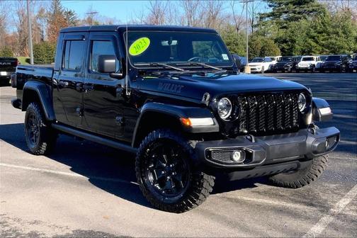 2023 Jeep Gladiator Sport