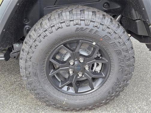 2025 Jeep Wrangler 4xe Sport