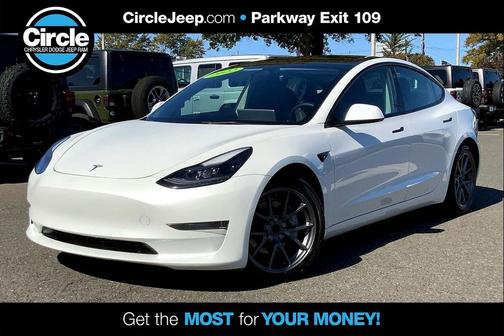 2022 Tesla Model 3 Long Range