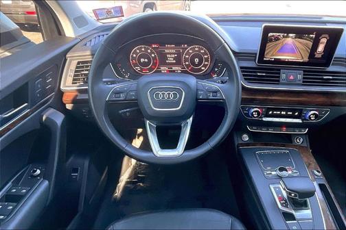 2018 Audi Q5 2.0T Premium Plus