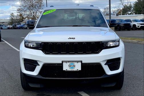 2024 Jeep Grand Cherokee Laredo