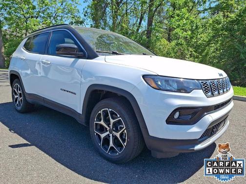Bright White Clearcoat 2026 Jeep Compass Limited